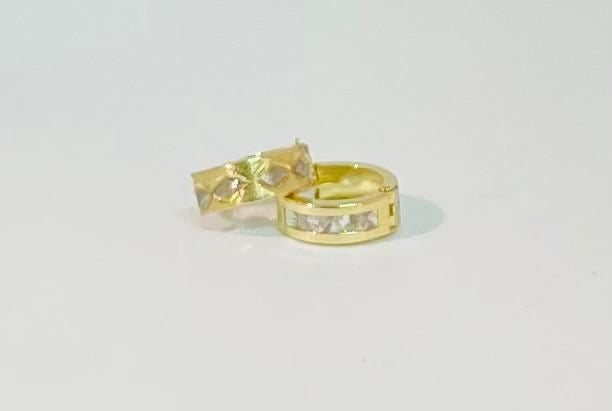 Pantallas huggies oro