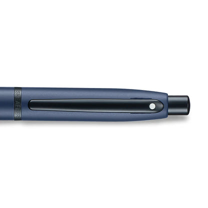Bolígrafo Sheaffer degradado azul mate, detalles negro mate.