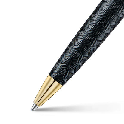 Bolígrafo Sheaffer negro mate, diseño a relieve, capuchón cromado brillante y detalles dorados.
