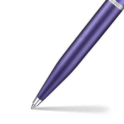 Bolígrafo Sheaffer violeta, degradado azul y detalles plateados.
